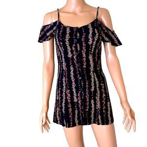 💋Bundle 4 items for $20. Add items💋 to a bundle